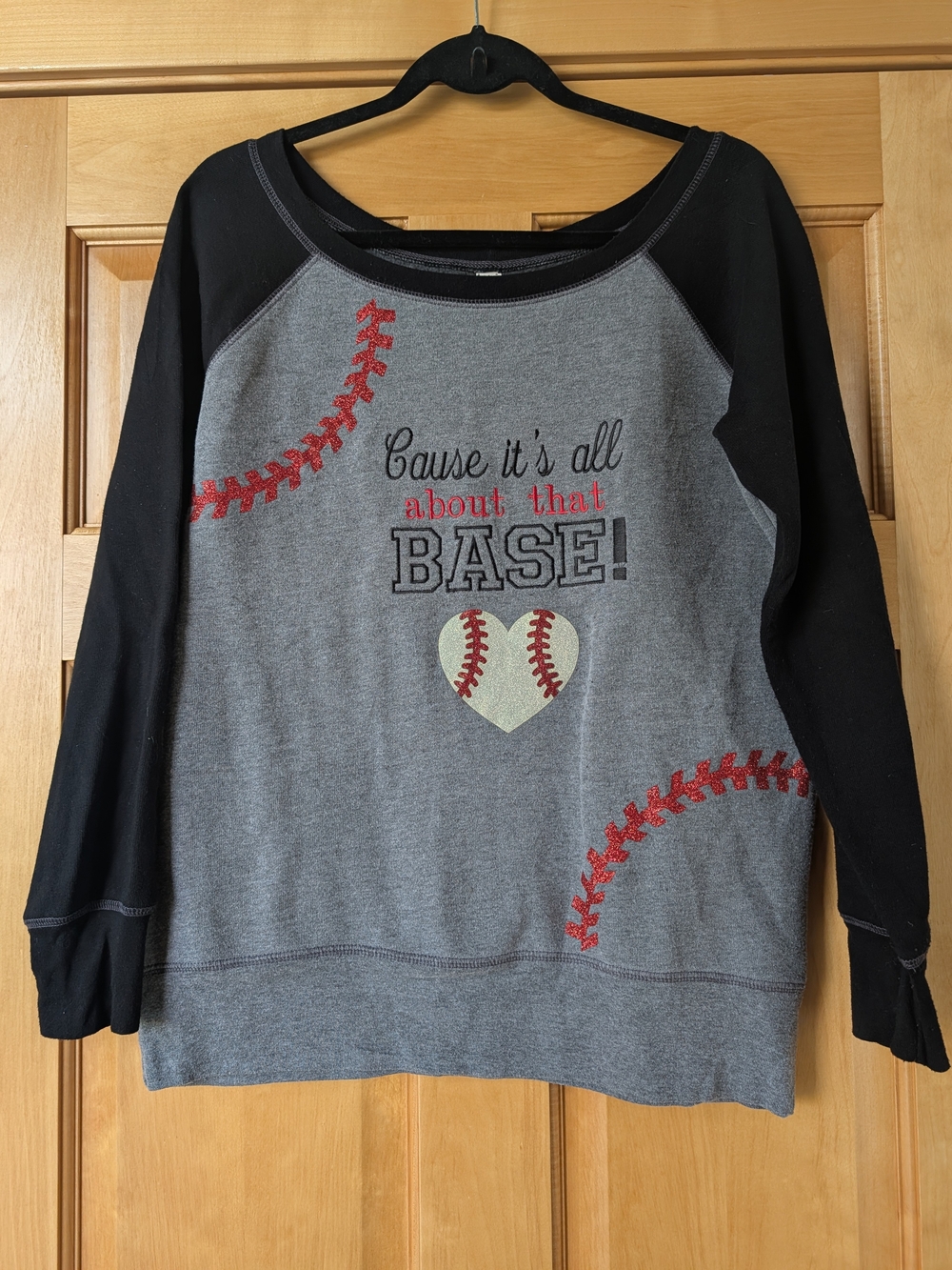 Gray and Black Baseball Graphic Crewneck Sweatshirt
